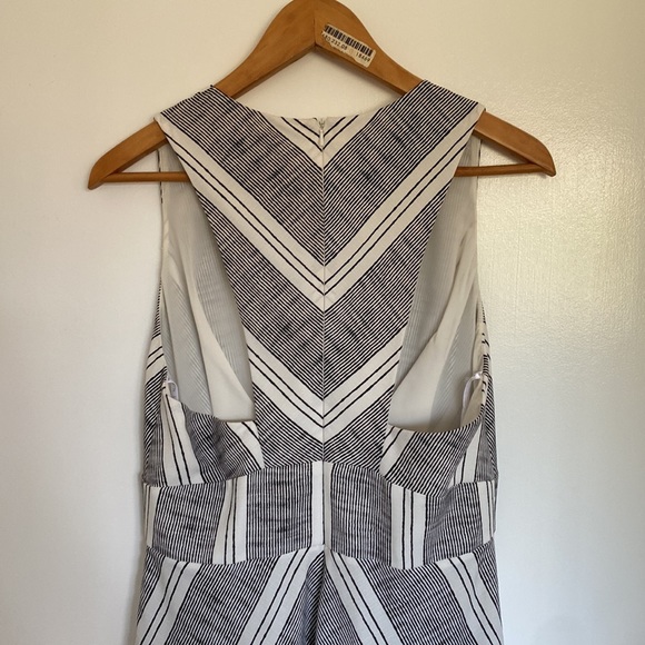 EUC Sheike maxi dress - Picture 5 of 5